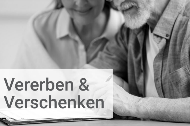 Personen lassen sich beraten